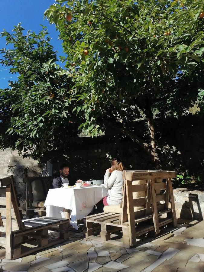 Elegaya Guest House Ijevan Luaran gambar
